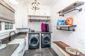 Small Farmhouse Laundry Room Ideas That Are Rustic and Modern